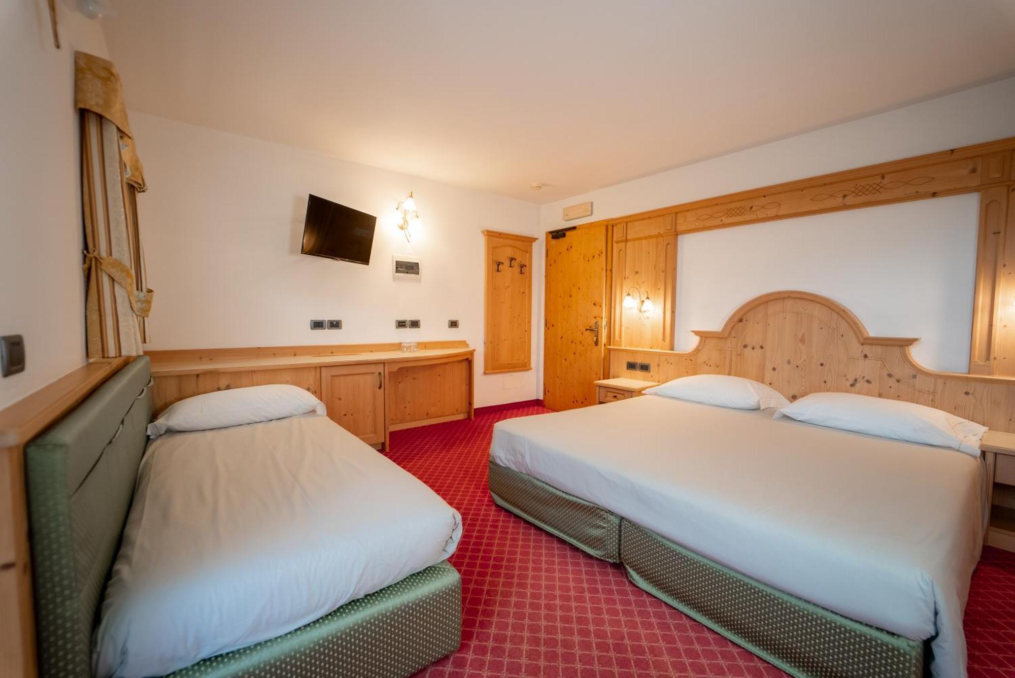 Chalet Campiglio Imperiale Garnì Madonna Esterno foto