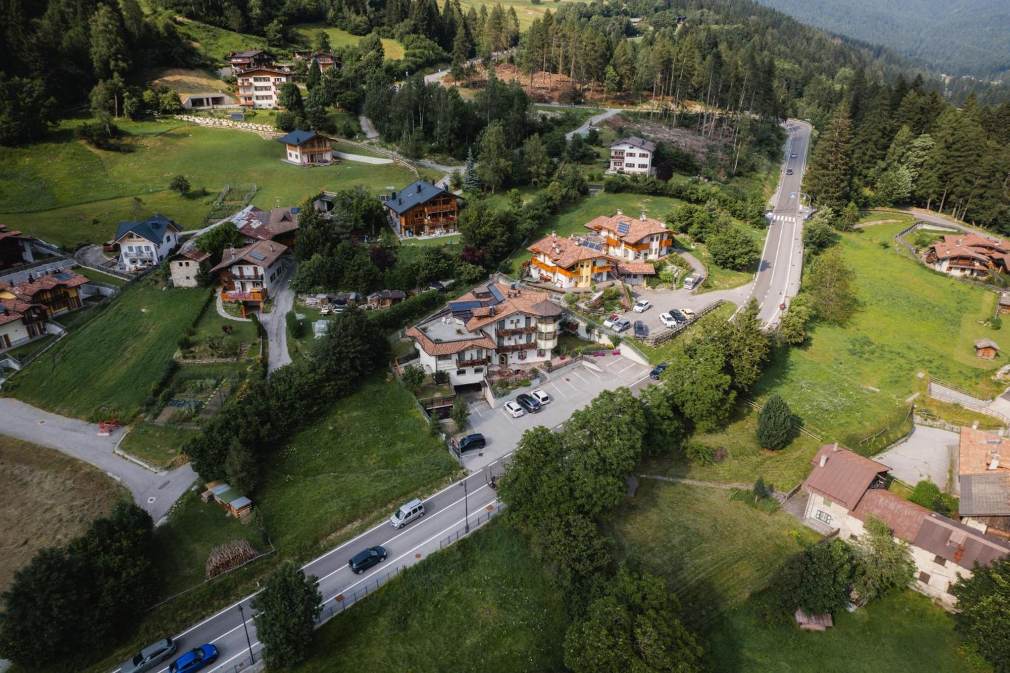 Chalet Campiglio Imperiale Garnì Madonna Esterno foto