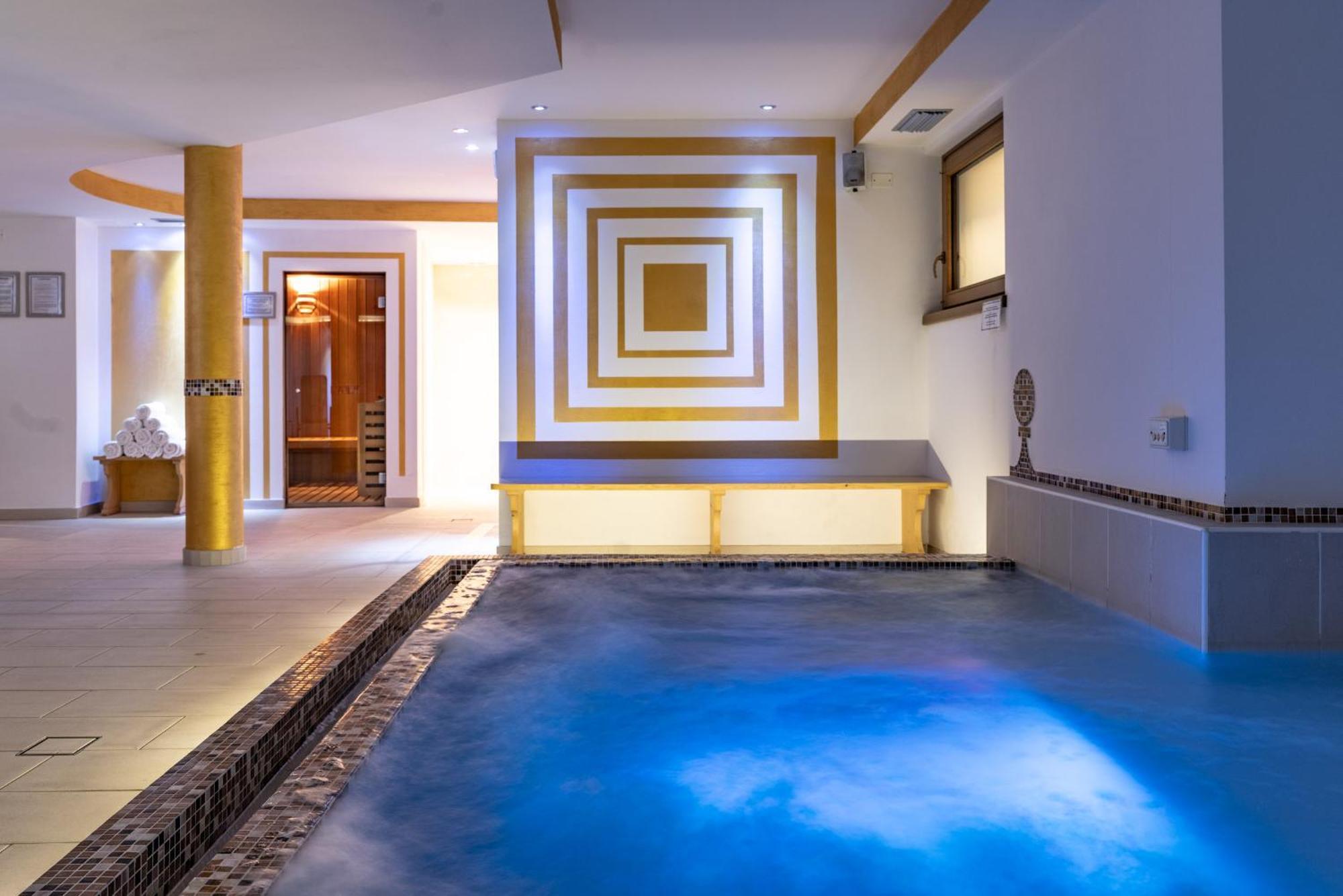 Chalet Campiglio Imperiale Garnì Madonna Esterno foto