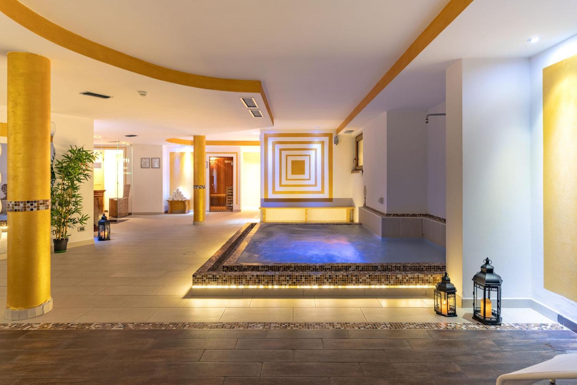 Chalet Campiglio Imperiale Garnì Madonna Esterno foto